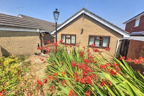 2 bedroom detached bungalow for sale, Park Road, Newcastle ST5