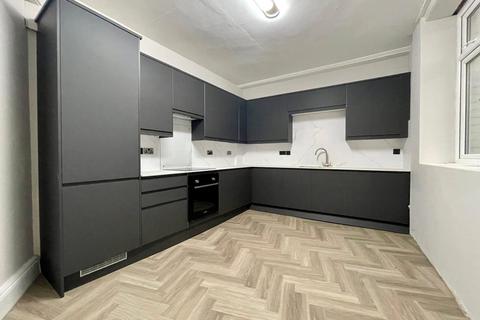 2 bedroom apartment to rent, Richmond Hill, Bournemouth, Dorset, BH2