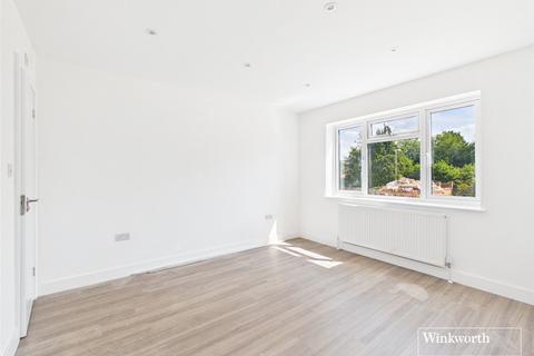 4 bedroom bungalow to rent, Morlands Avenue, Reading, Berkshire, RG30