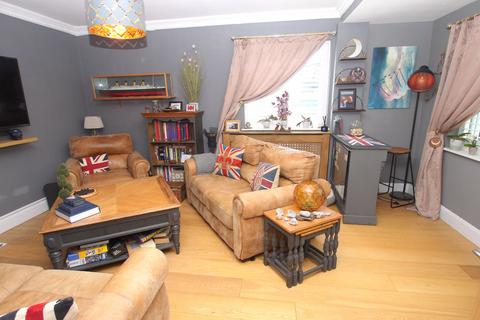 5 bedroom semi-detached house for sale, Orchard Way, Kemsing, TN15