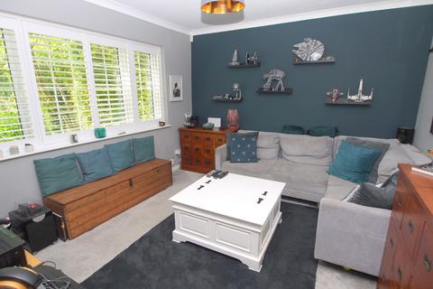 5 bedroom semi-detached house for sale, Orchard Way, Kemsing, TN15