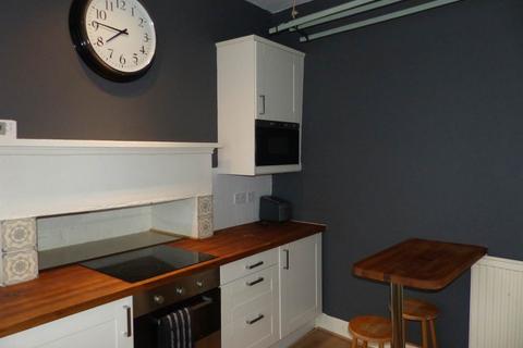 2 bedroom flat to rent, Belford Mews , Edinburgh ,