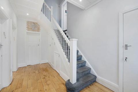 4 bedroom semi-detached house for sale, Moorside Road, Salford