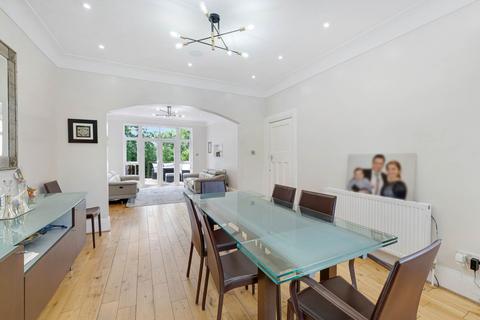 4 bedroom semi-detached house for sale, Moorside Road, Salford