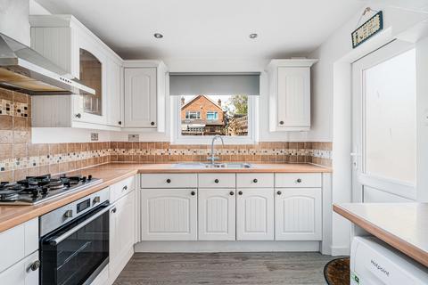 undefined, Fullerton Drive, West Byfleet KT14
