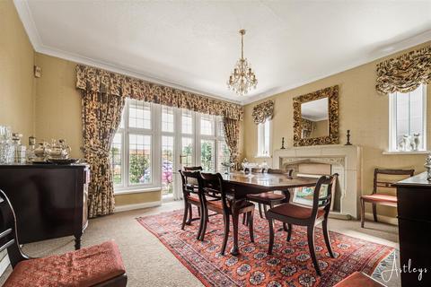 4 bedroom detached house for sale, Derwen Fawr Road, Sketty, Swansea