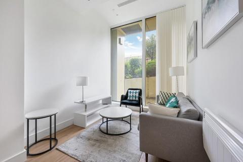 1 bedroom apartment to rent, 18 Westgate House, West Gate W5