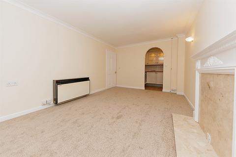 1 bedroom retirement property to rent, 8 Homecedars House, Elstree Road WD23
