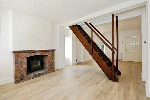2 bedroom end of terrace house for sale, Ollershaw Lane, Northwich CW9