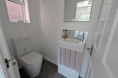 4 bedroom detached house for sale, Peterhouse Close, Darlington