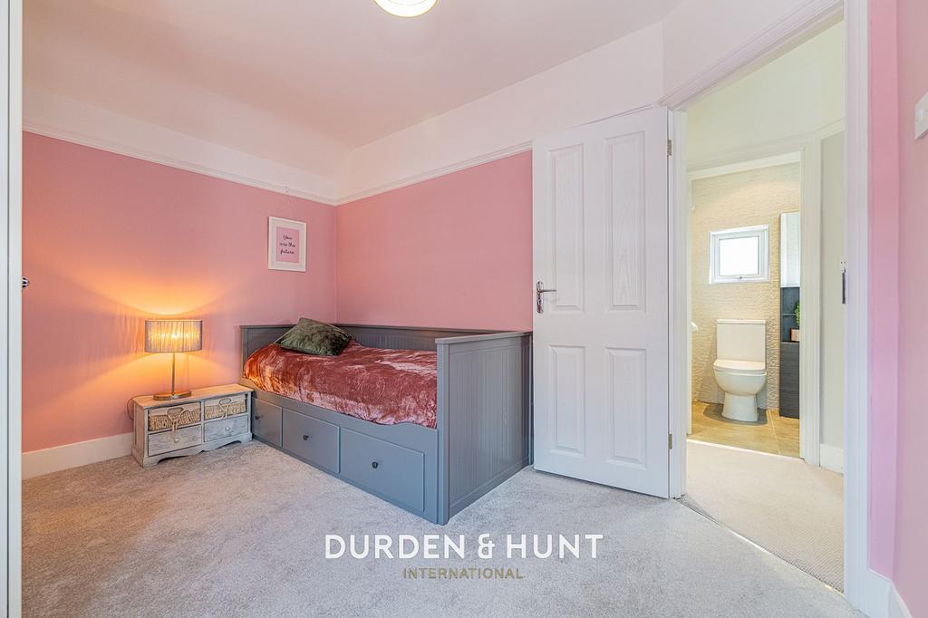 Bedroom, en suite