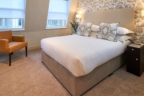 2 bedroom serviced apartment to rent, Bow Lane, London EC4M