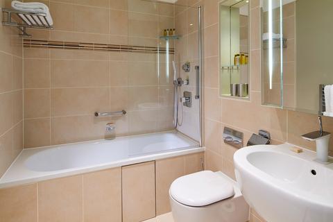 2 bedroom serviced apartment to rent, Bow Lane, London EC4M