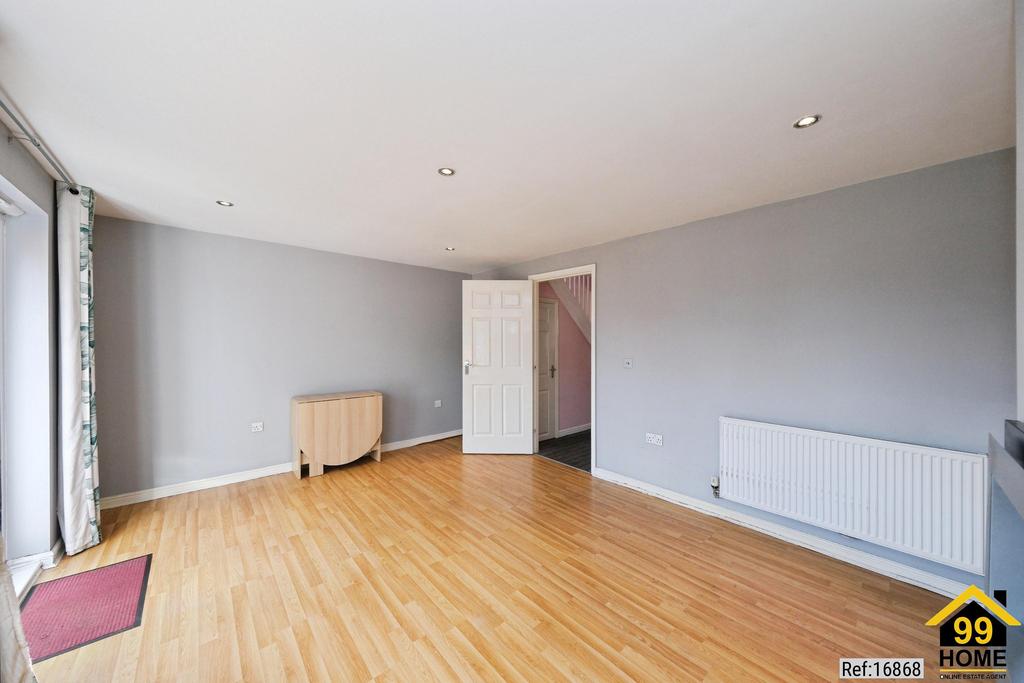 House in Sheffield, Pismire Hill, Firth Park - View 6