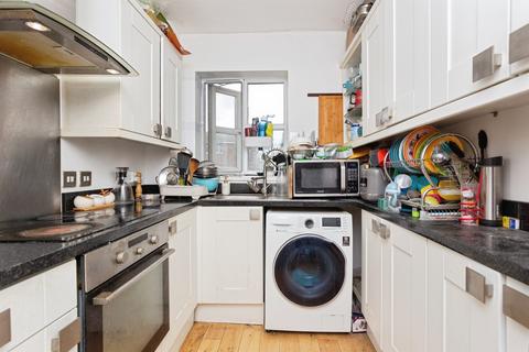 3 bedroom flat for sale, Spencer Road, HARROW