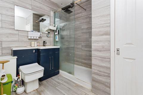 3 bedroom flat for sale, Spencer Road, HARROW