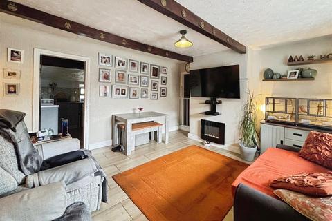 1 bedroom cottage for sale, Beck Hill, Bradford BD6