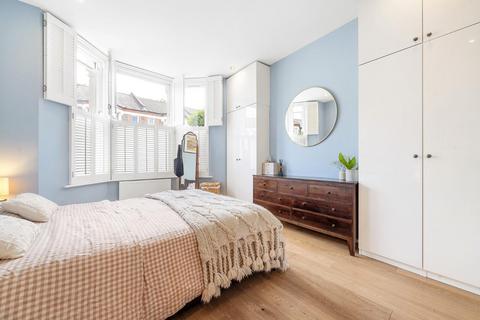 2 bedroom flat for sale, Hubert Grove, SW9