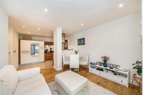 2 bedroom flat for sale, Kennington Road, London SE11