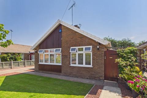 3 bedroom bungalow for sale, Fairweather Close, Newark NG22