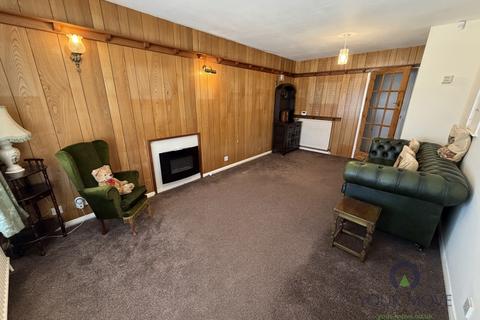 2 bedroom bungalow for sale, Park Road, Newcastle ST5