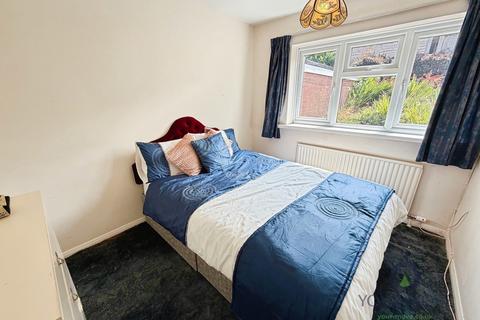 2 bedroom bungalow for sale, Park Road, Newcastle ST5