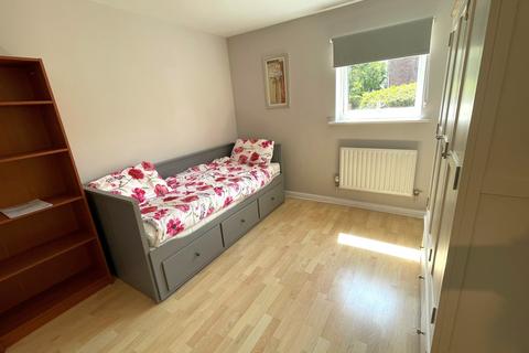 2 bedroom apartment for sale, Selman Close, Hythe
