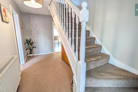 4 bedroom detached house for sale, Bronsil Drive, Malvern WR14