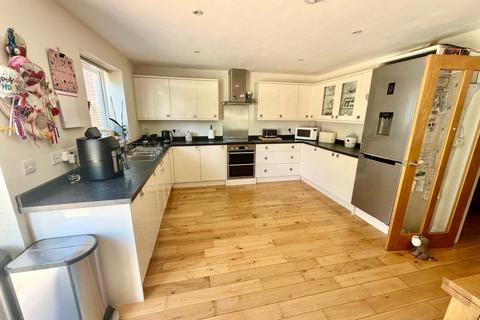 3 bedroom detached house for sale, The Crescent, Egham, Surrey, TW20