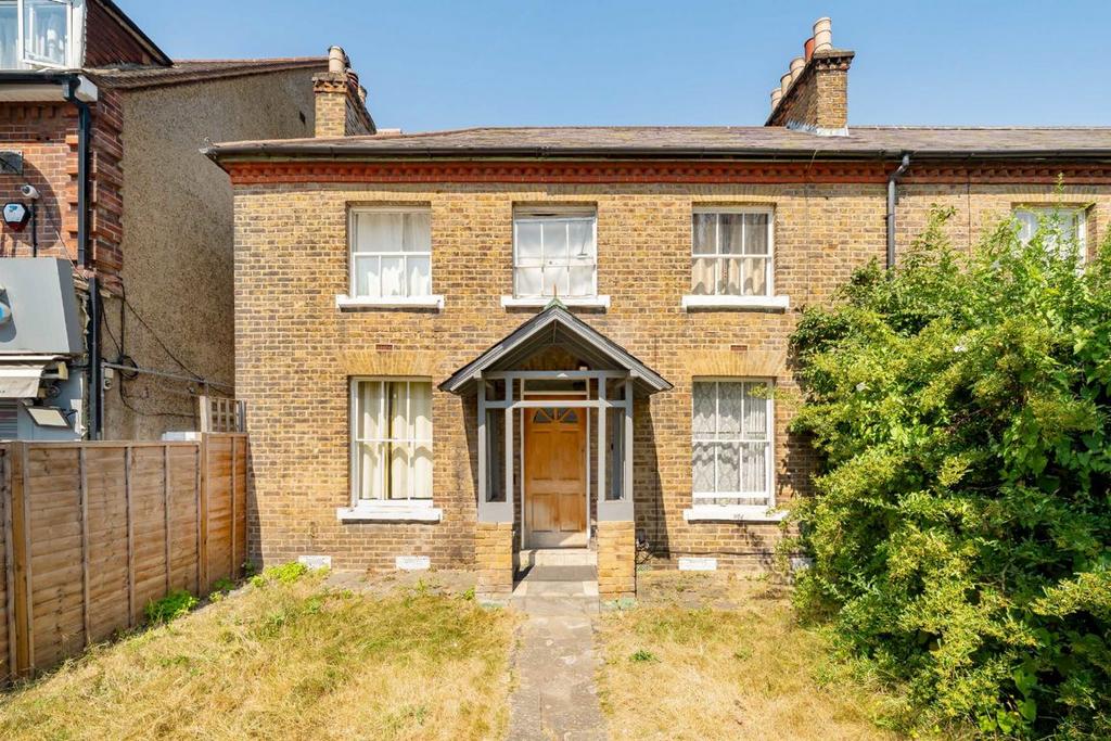 Detached house exterior