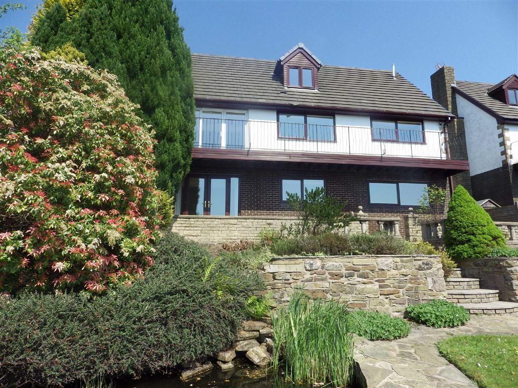 Lower Cribden Avenue, Rawtenstall, Lancashire, BB4 5 bed detached house