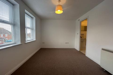 2 bedroom flat to rent, Bevan Gate, Bracknell, Berkshire, RG42