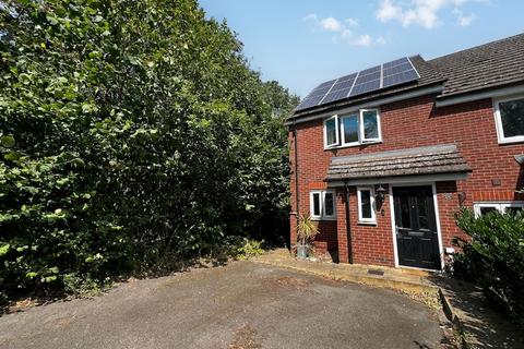 2 bedroom terraced house to rent, Summerhill Lane, Coventry, CV4