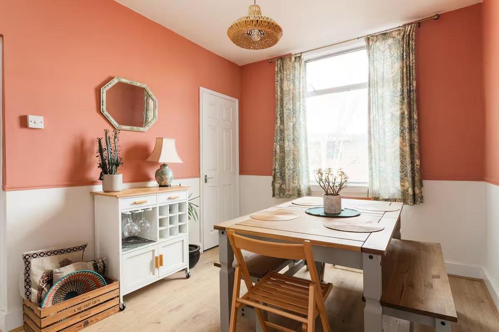 Apartment in London - View 2