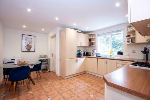 4 bedroom detached house for sale, Wyatts Road, Chorleywood, Herts, WD3