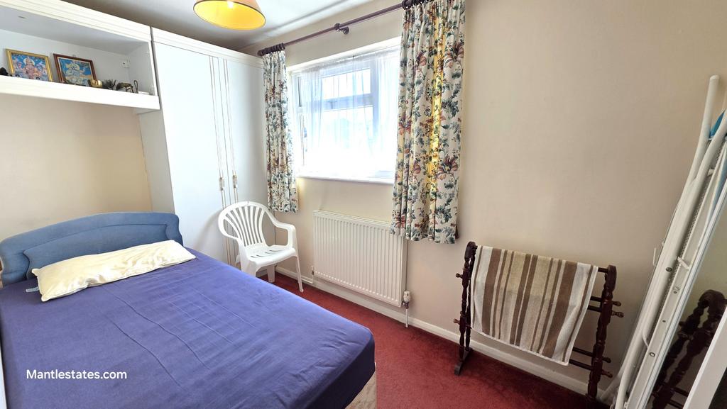 Front bedroom