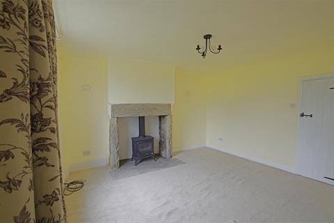 2 bedroom terraced house to rent, Clay Pit Lane, Sowood, HALIFAX