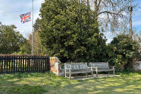 4 bedroom detached house for sale, Townsend Farmyard, Poulshot