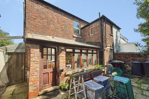 6 bedroom semi-detached house for sale, The Polygon, Eccles, M30