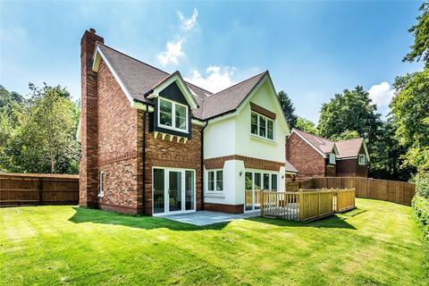 undefined, Ockford Road, Surrey GU7