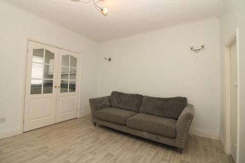2 bedroom house to rent, Starmer Crescent, Darlington, DL1 4DG, United Kingdom