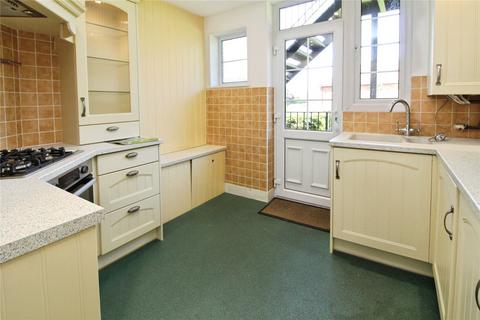 2 bedroom apartment to rent, Clovelly Court, Hornchurch, Essex, RM11