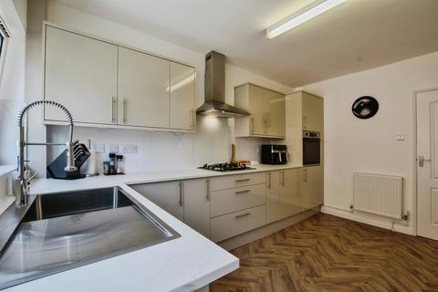 2 bedroom detached bungalow for sale, Vine Road, Skegness
