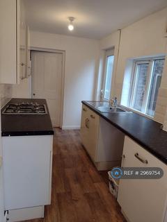 2 bedroom terraced house to rent, Stafford Street, Burton-On-Trent, DE14