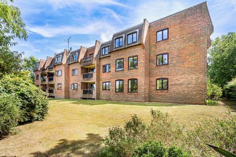 undefined, Morley Road, Farnham, Surrey, GU9
