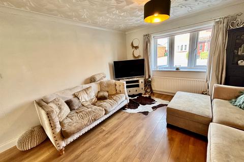 2 bedroom semi-detached house for sale, Manor Road, Stilton, Peterborough