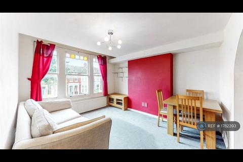 1 bedroom flat to rent, Elvendon Road, London, N13