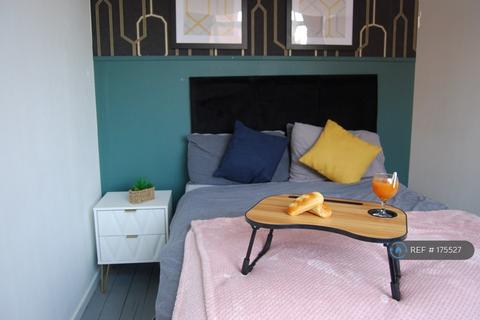 1 bedroom in a flat share to rent, Gateway St, Leicester, LE2