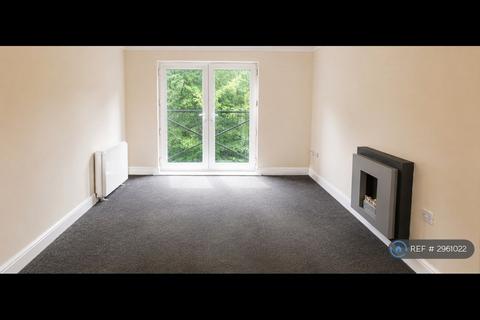 1 bed flat/apartment for rent in The Larches, St. Leonards-On-Sea, TN37