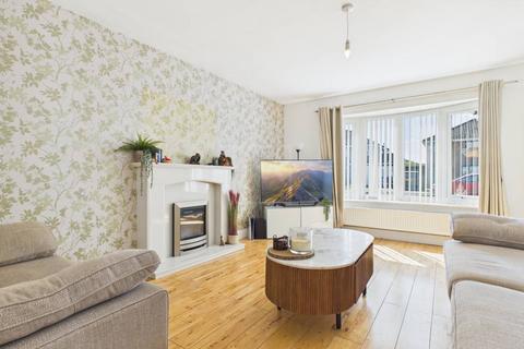 2 bedroom semi-detached house for sale, Thetford Road, Great Sankey, WA5